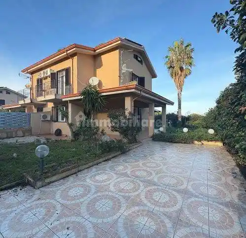 Casa indipendente in vendita a Carini