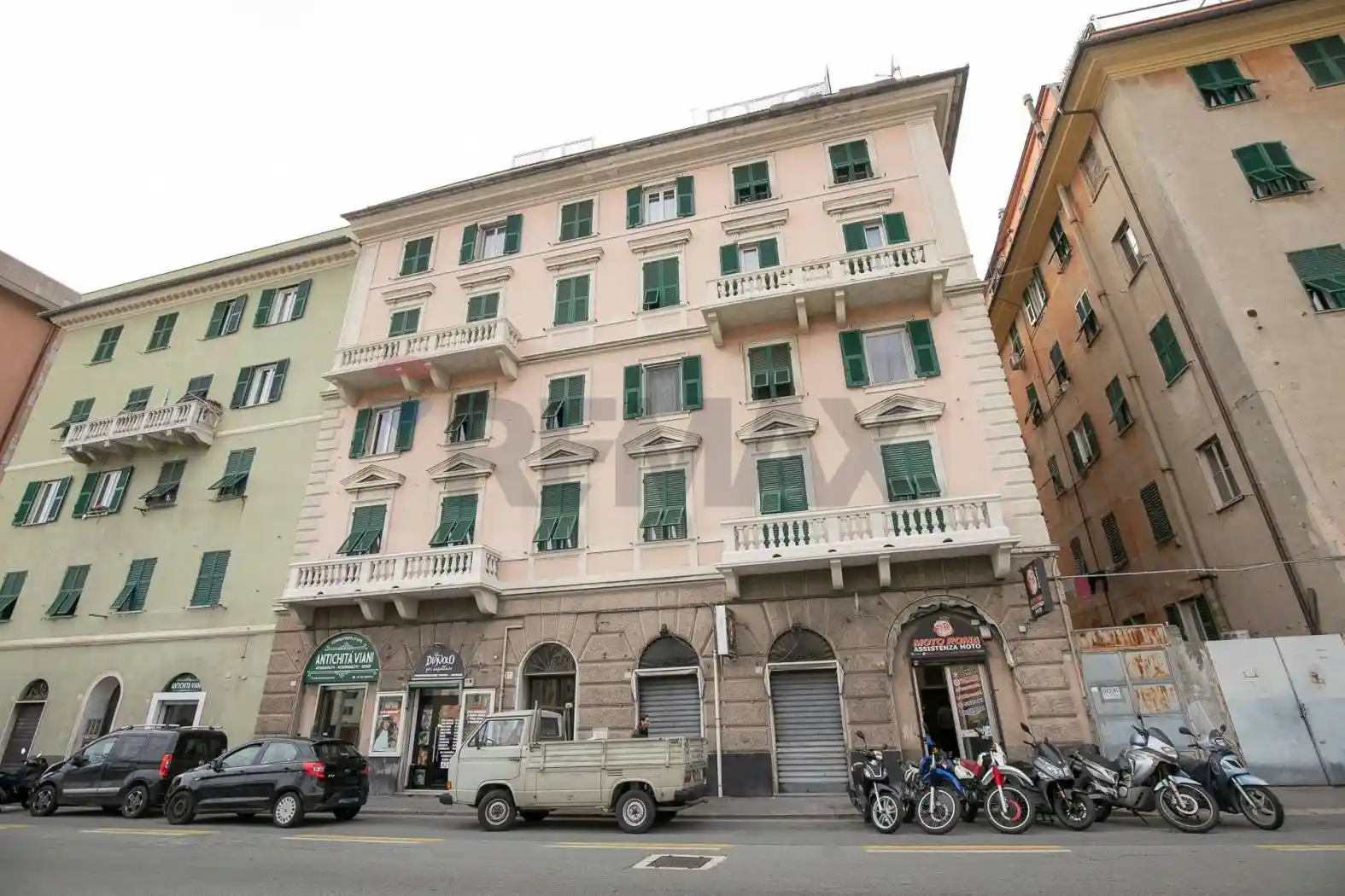 Appartamento in vendita a Genova