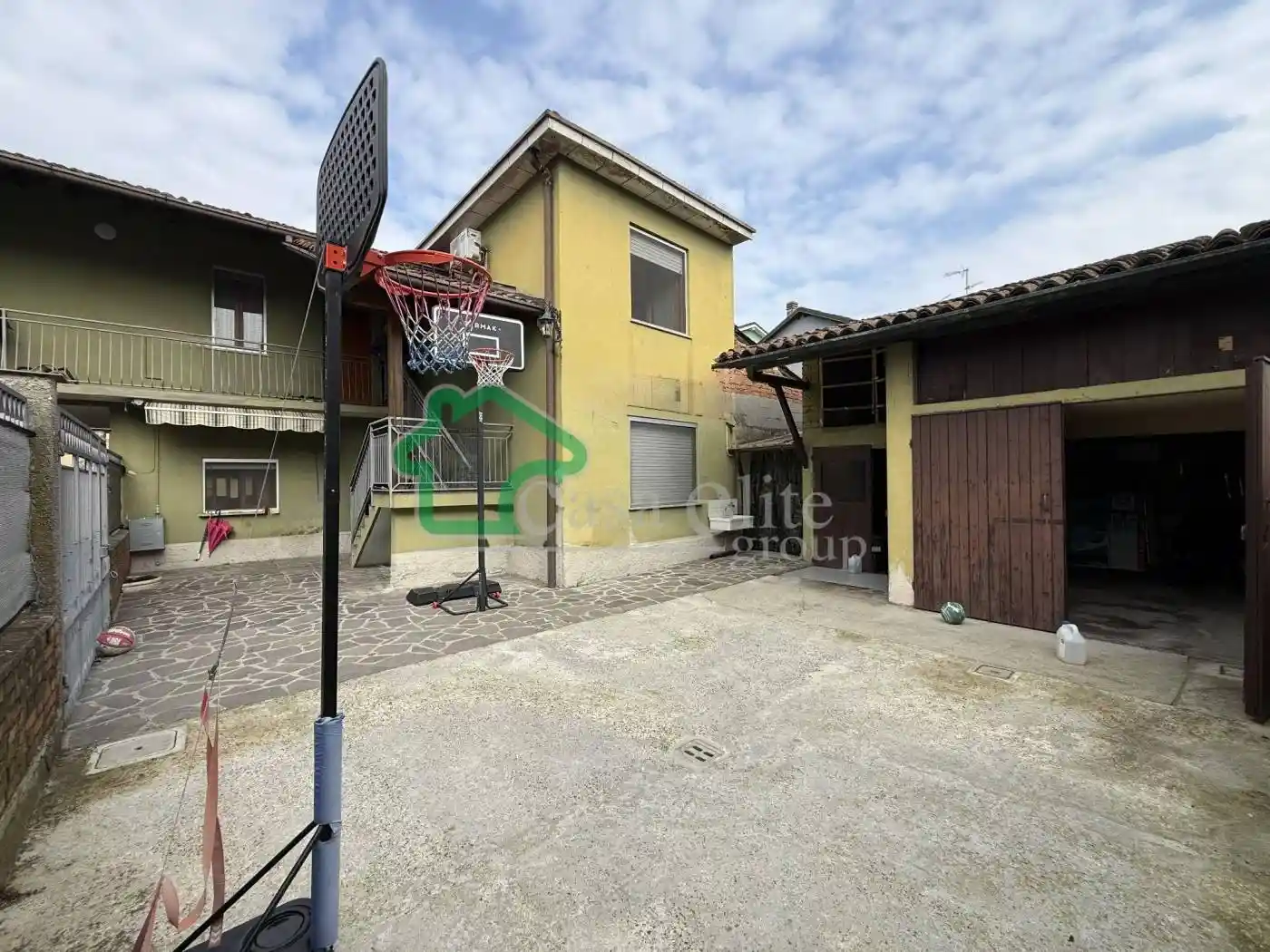 Villa in vendita a Secugnago