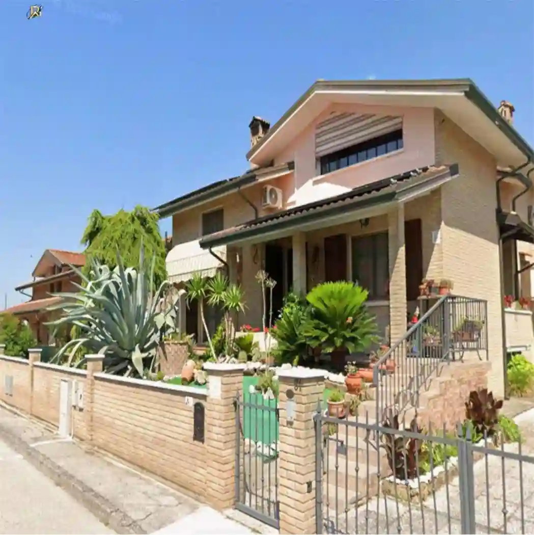 Villetta a schiera - foto 2