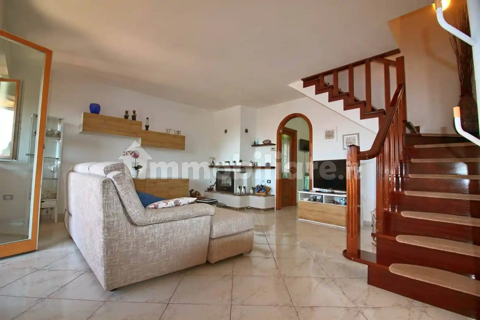 Appartamento in vendita a Roccastrada