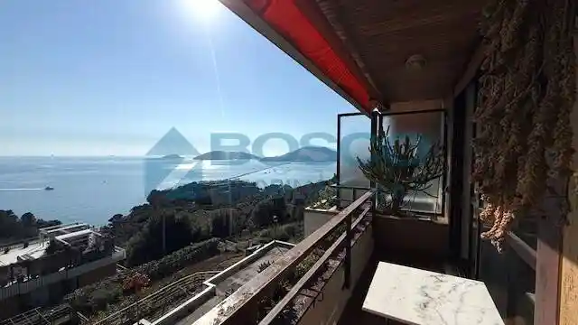 Appartamento in affitto a Lerici
