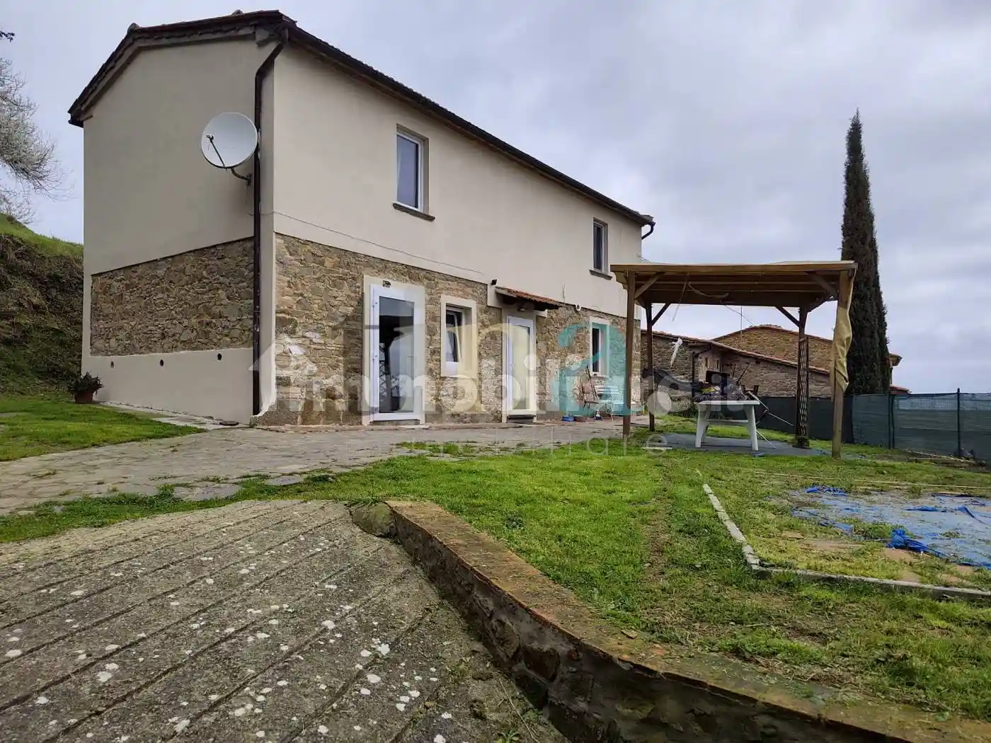 Rustico - Casale in vendita a Chianni