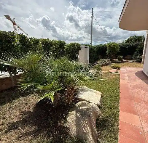 Villa in vendita a Giovinazzo