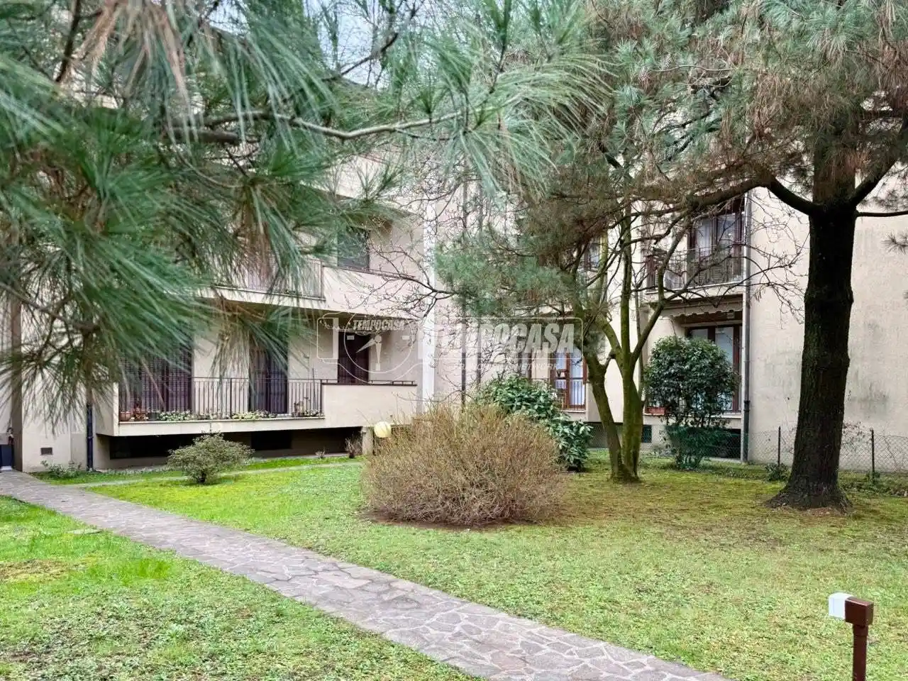 Appartamento in vendita a Lesmo