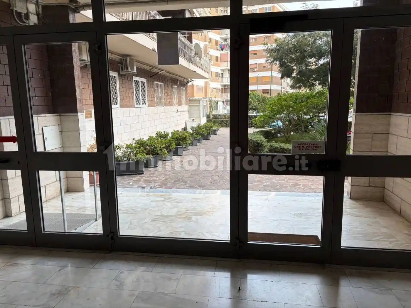 Appartamento in affitto a Napoli