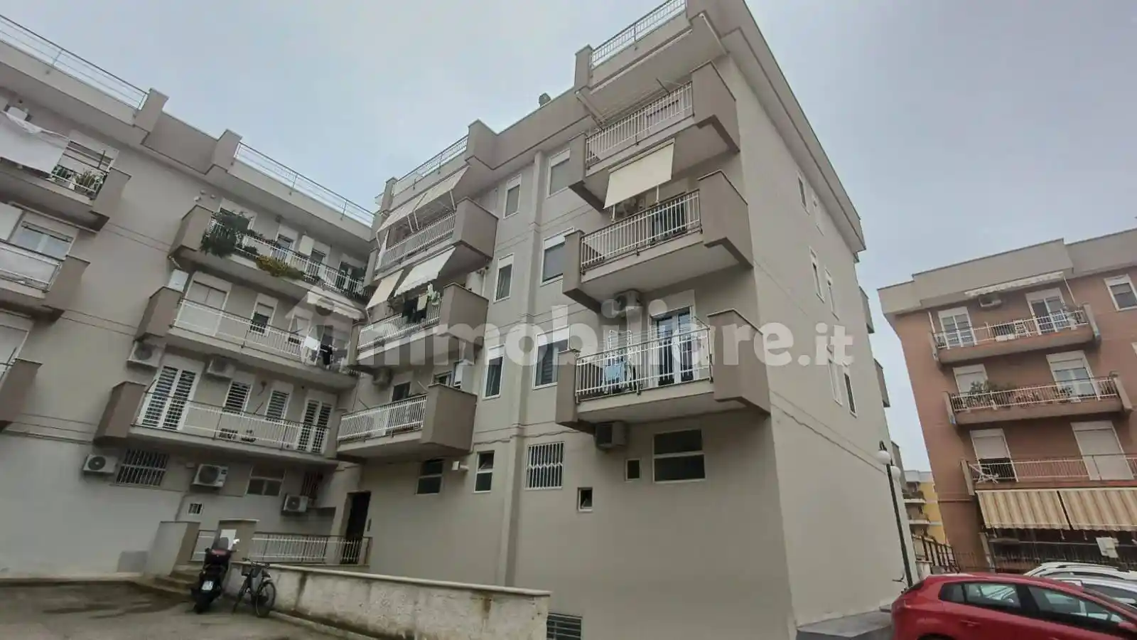 Appartamento in vendita a Valenzano