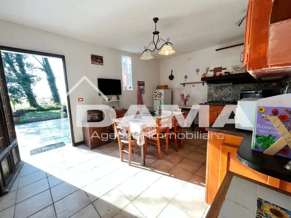 Casa indipendente in vendita a Forlì