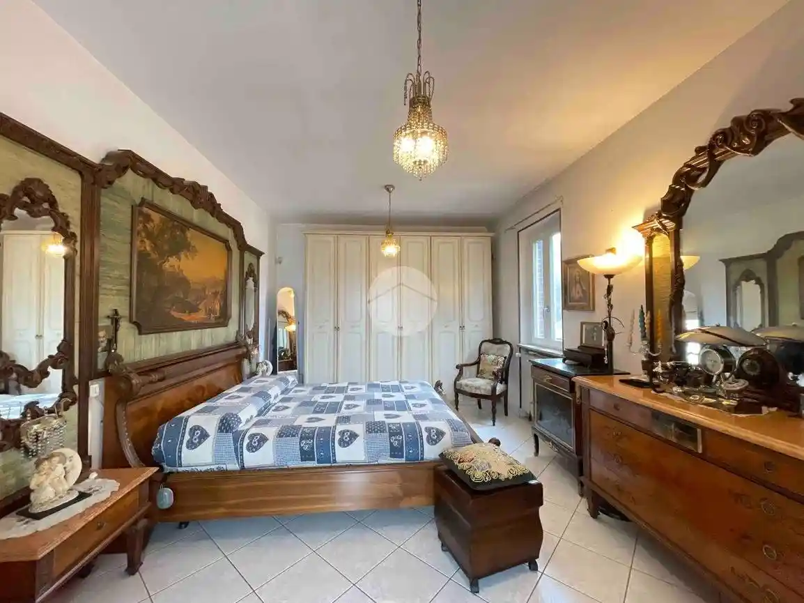 Villa in vendita a Asti