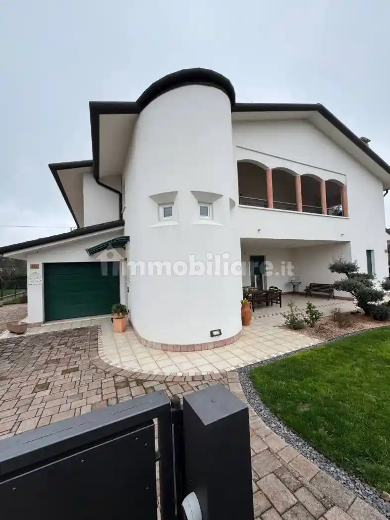 Appartamento in vendita a Istrana