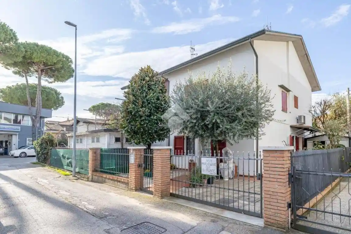 Casa indipendente in vendita a Cervia