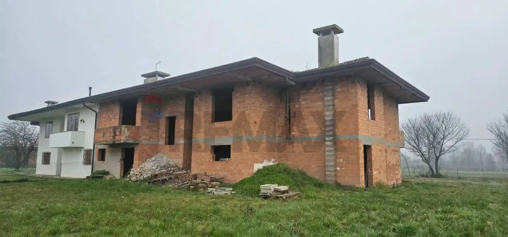 Villa in vendita a Santa Giustina in Colle