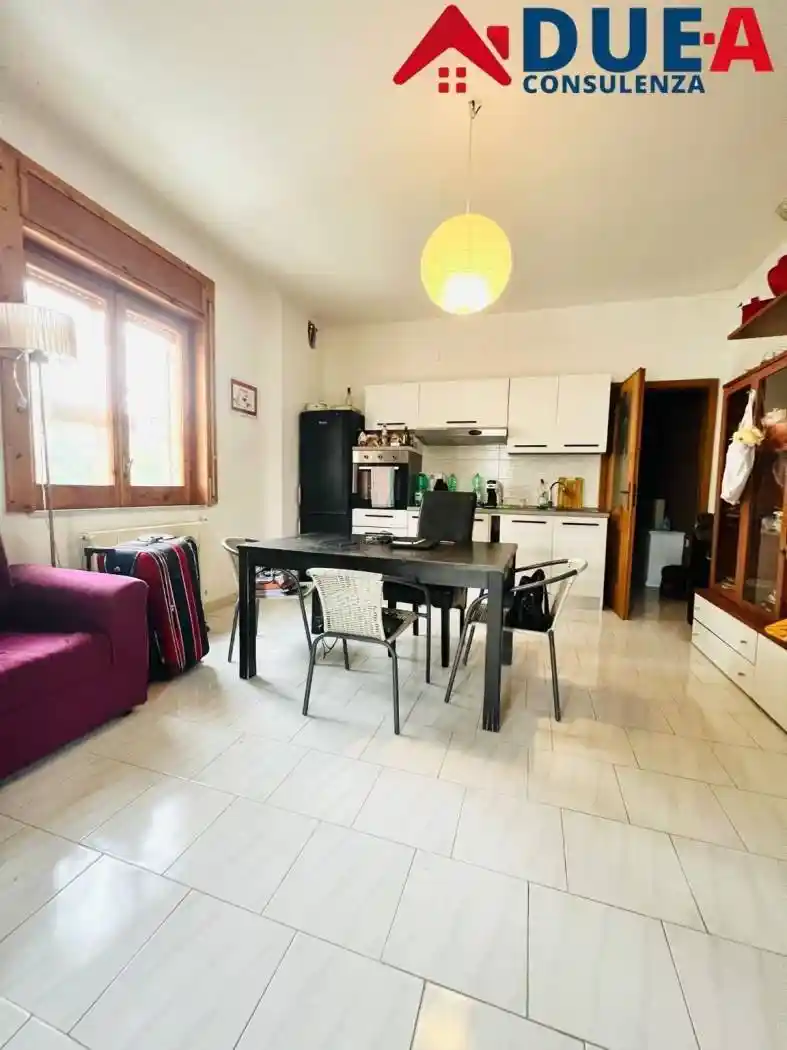 Palazzo - Edificio in vendita a Giugliano in Campania