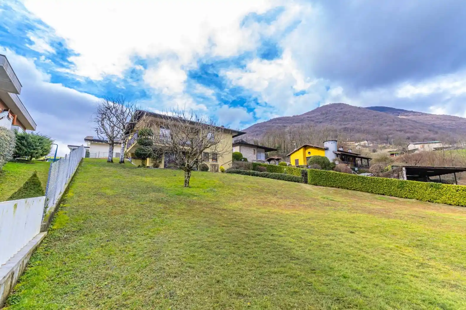 Villa in vendita a Albino