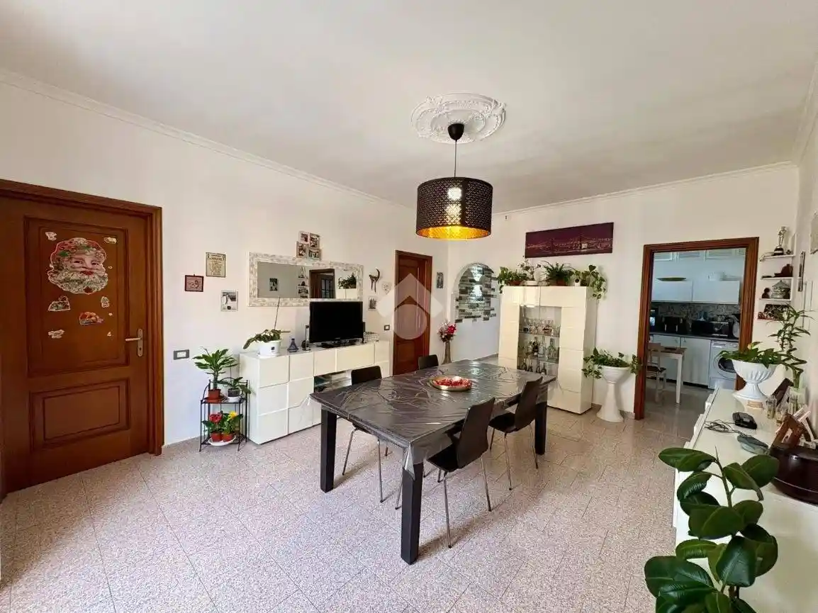 Appartamento in vendita a Genova