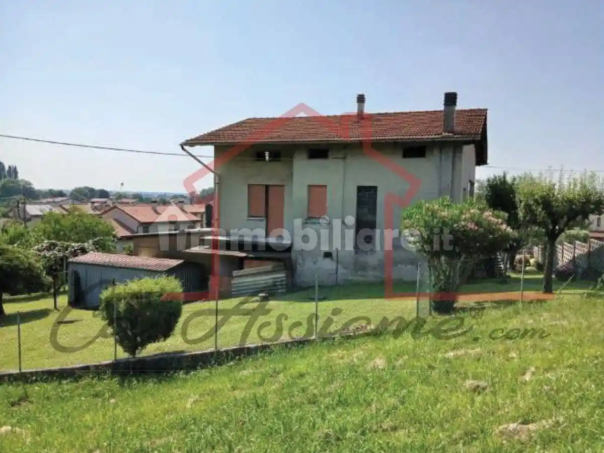 Casa indipendente in vendita a Fonte