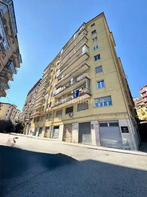 Appartamento in vendita a Salerno