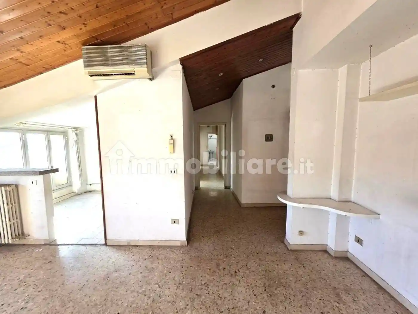 Appartamento in vendita a Ancona