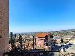 Appartamento in vendita a Lanuvio