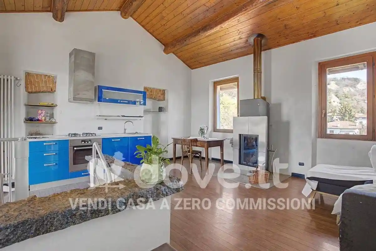 Appartamento in vendita a Caravate