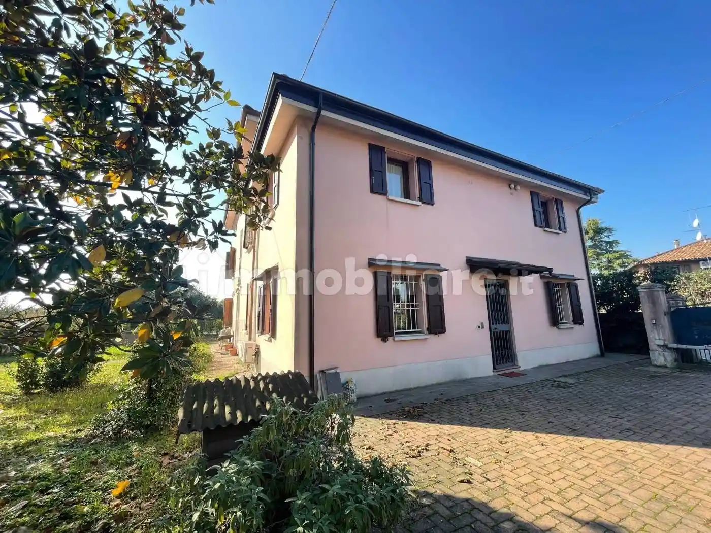 Villa in vendita a Bologna