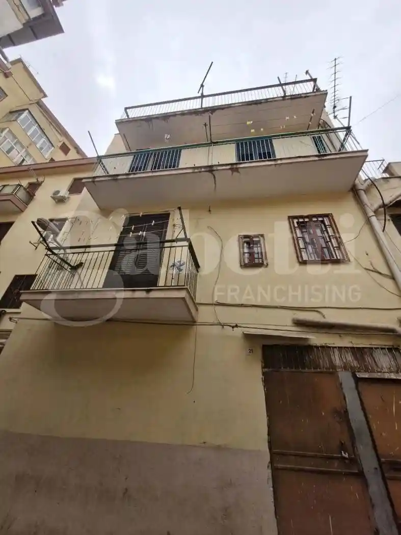 Appartamento in vendita a Palermo