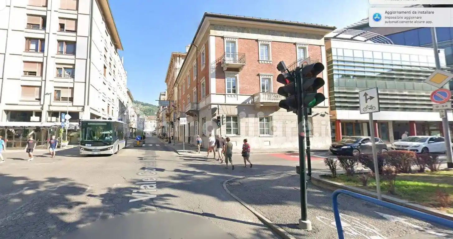 Palazzo - Edificio in vendita a Aosta