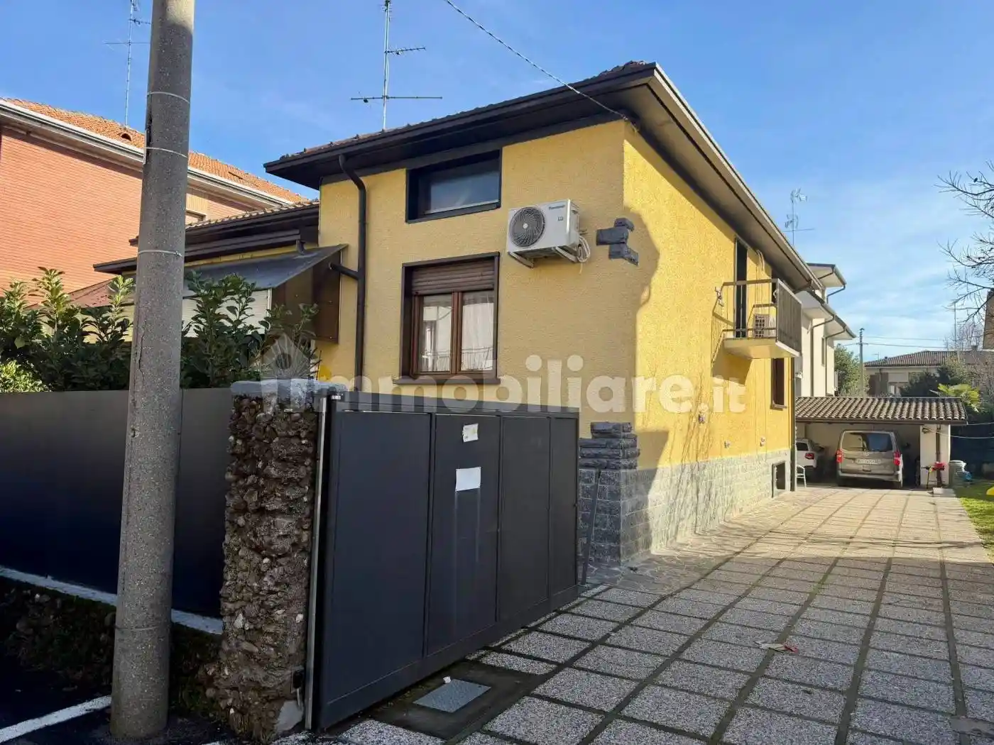 Villa in vendita a Limbiate