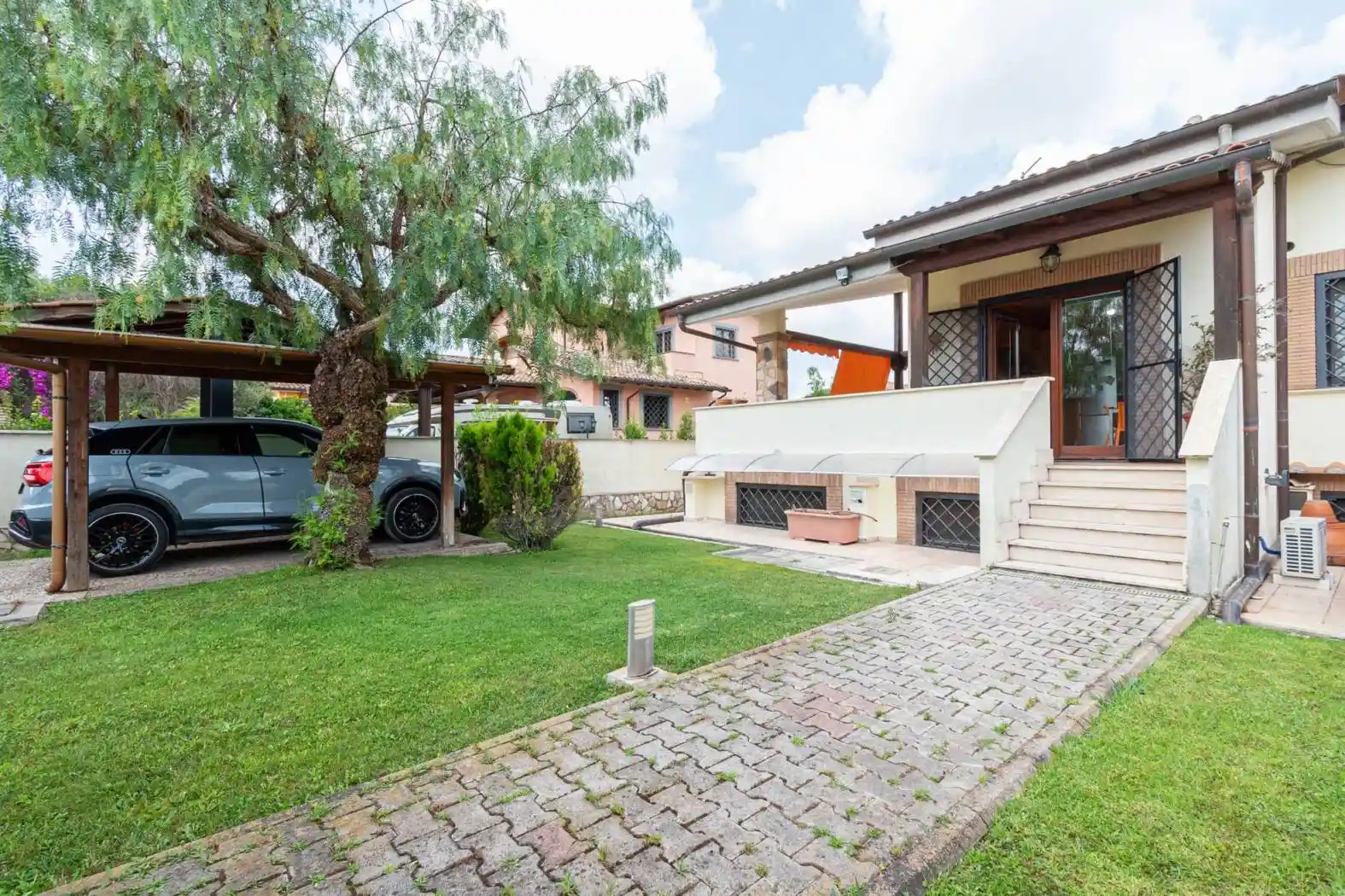 Villetta a schiera in vendita a Roma