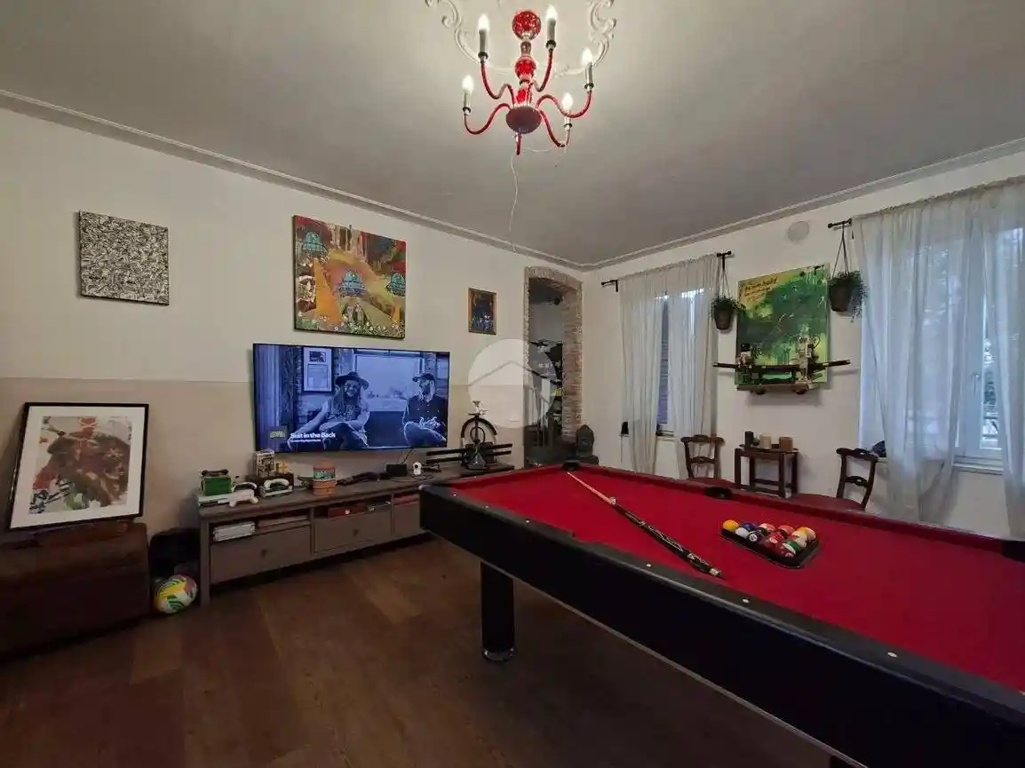 Casa indipendente in vendita a Bra
