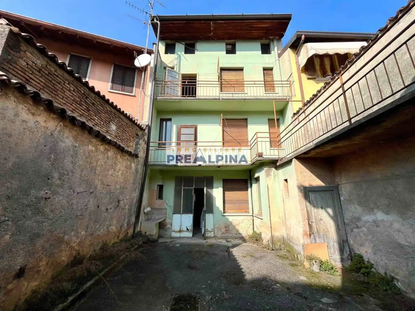 Casa indipendente in vendita a Gandino