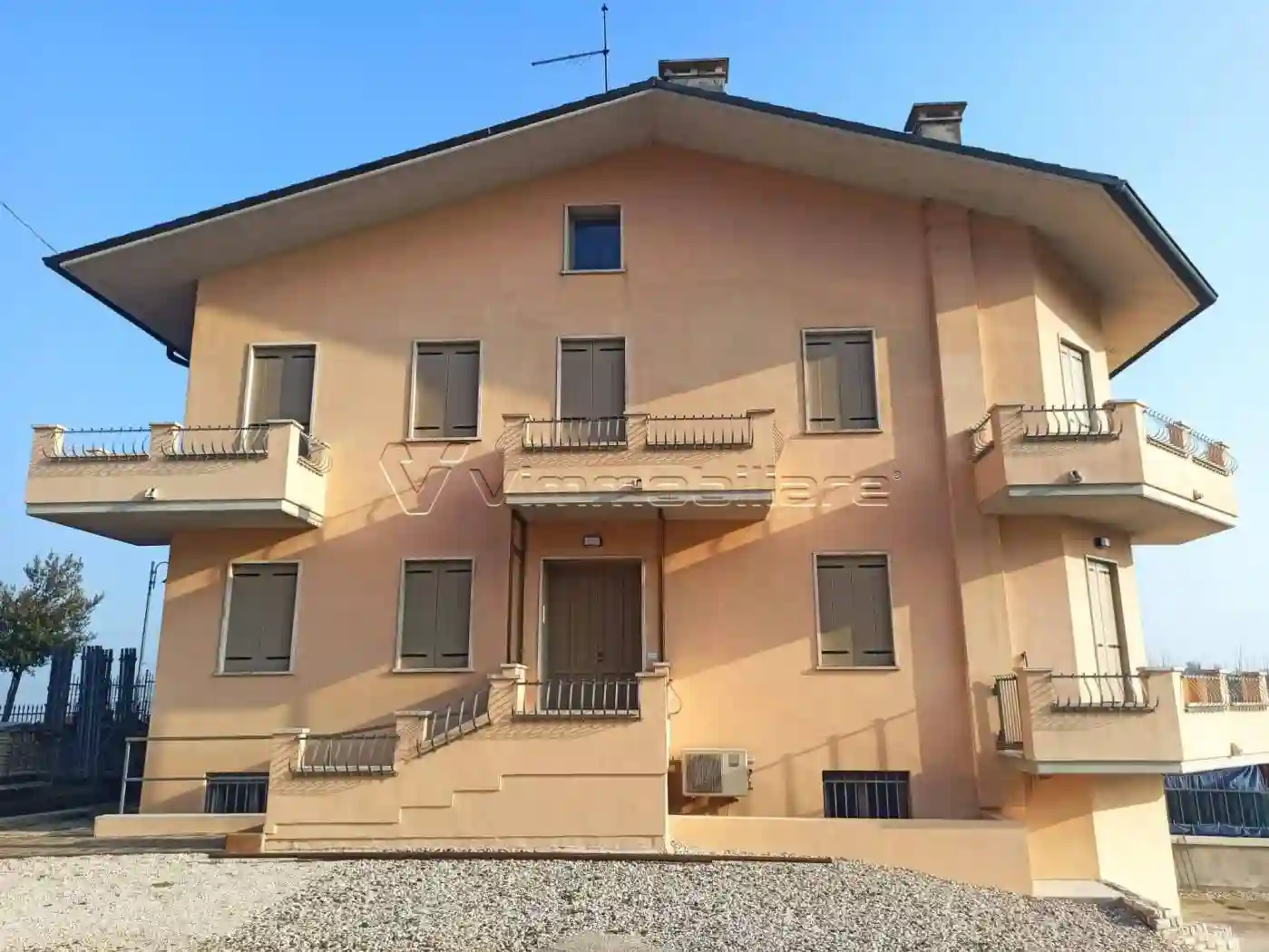 Villetta a schiera - foto 2