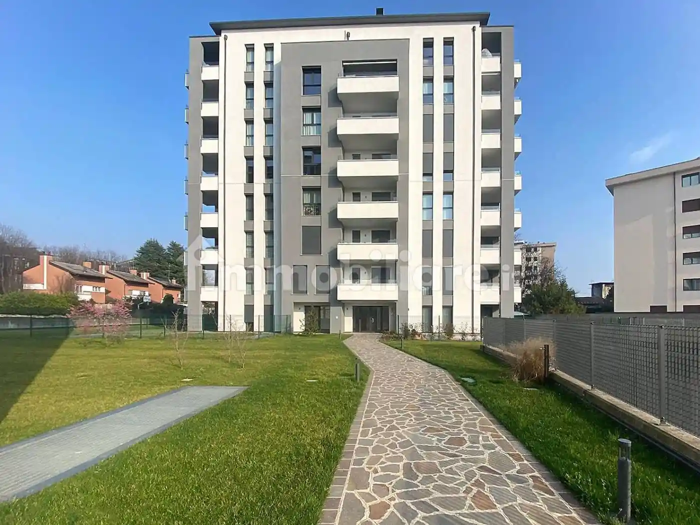 Appartamento in vendita a Saronno