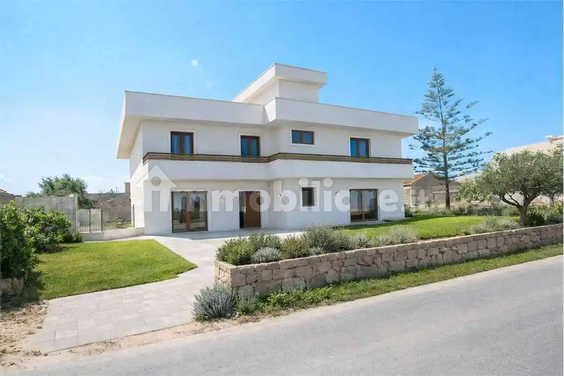 Palazzo - Edificio in vendita a Marsala