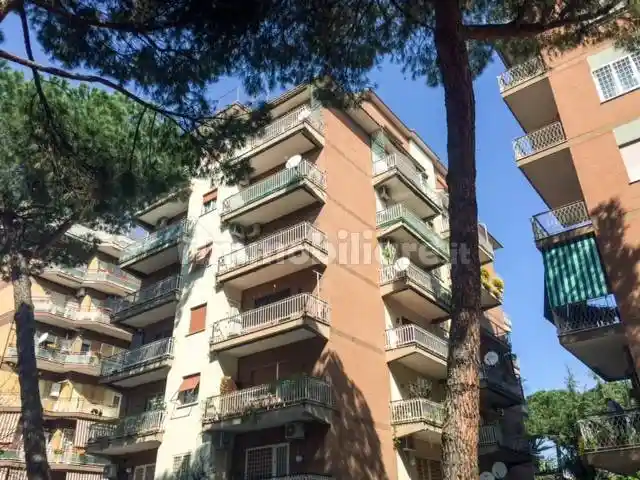 Appartamento in vendita a Guidonia Montecelio