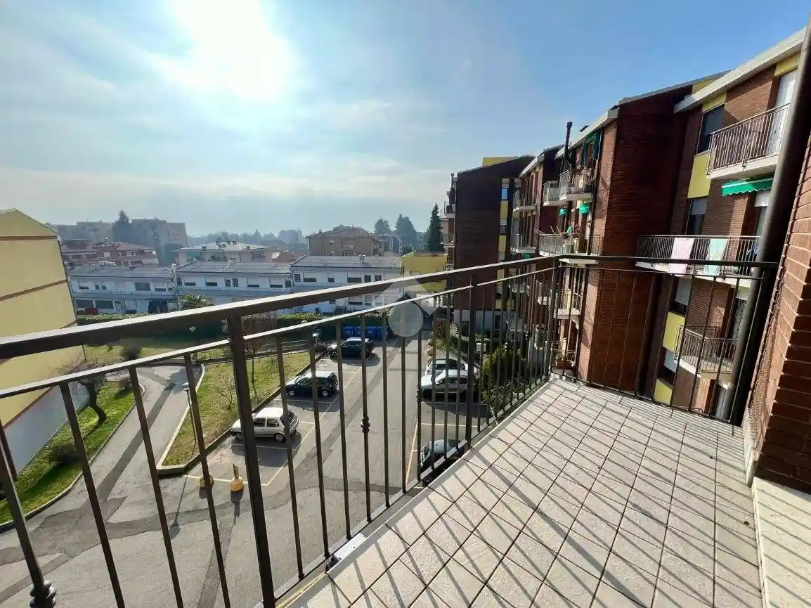 Appartamento in vendita a Varese