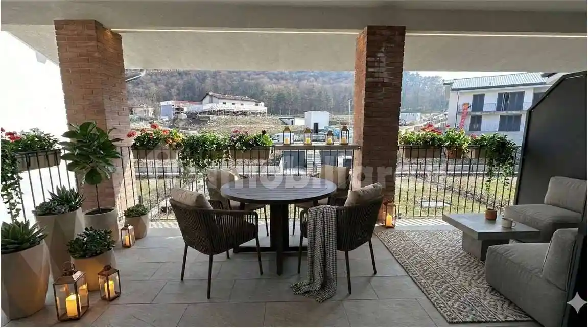 Appartamento in vendita a Bizzarone