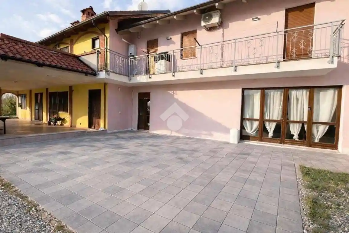 Villa in vendita a Orbassano