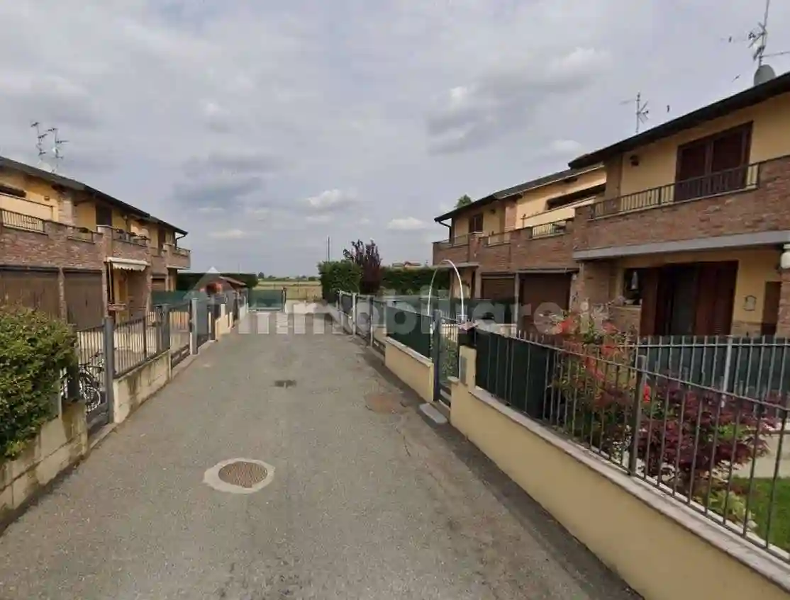 Villetta a schiera - foto 2