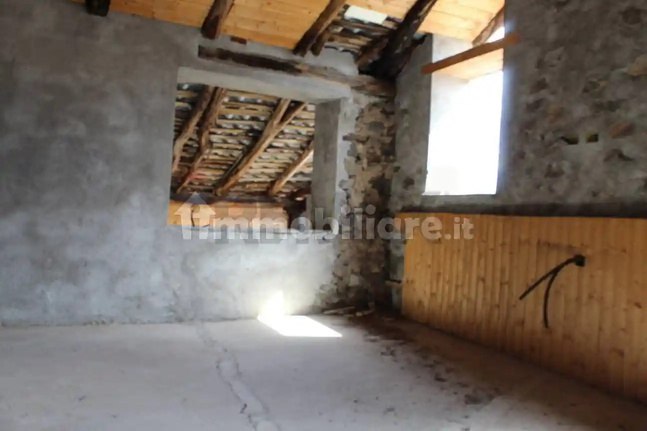 Rustico - Casale in vendita a Primaluna