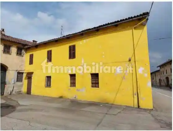 Casa indipendente in vendita a Crova