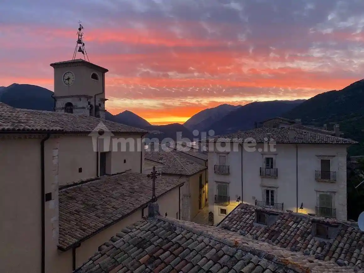 Appartamento in vendita a Barrea
