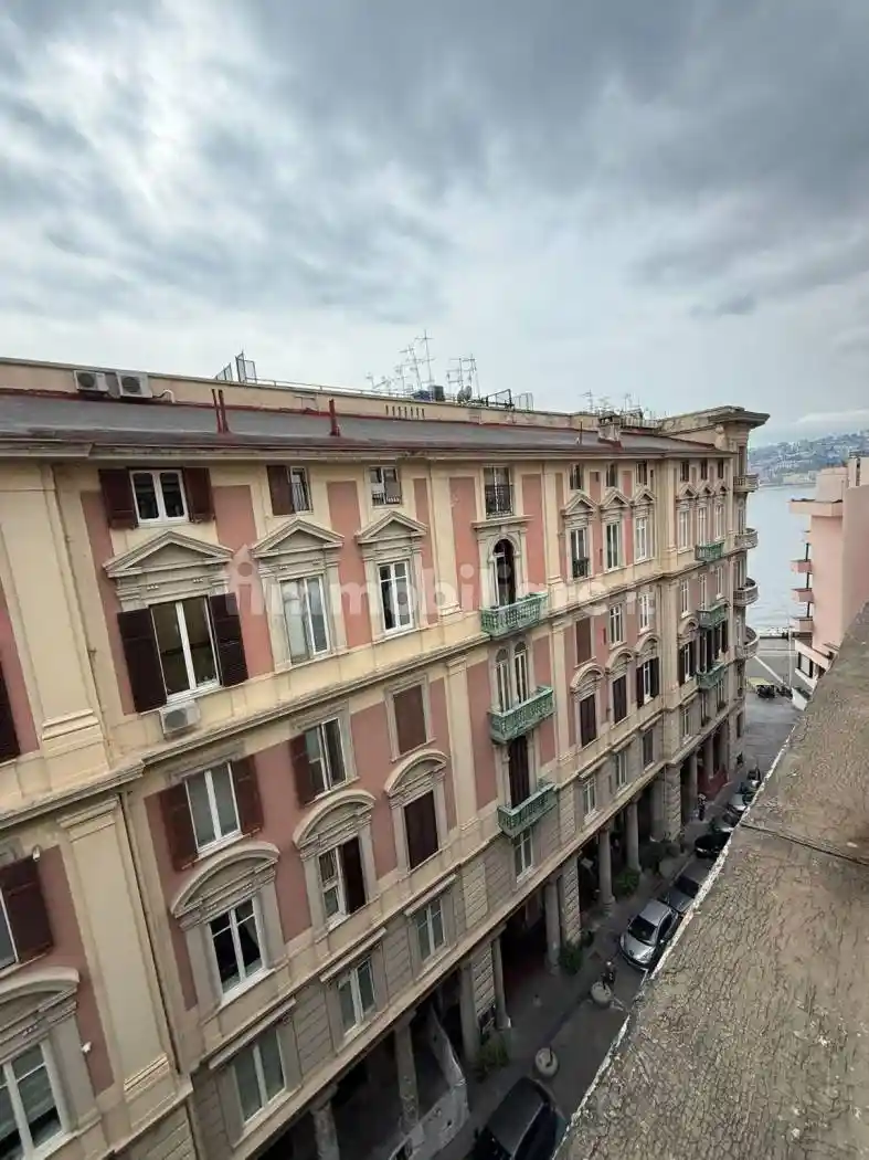 Appartamento in affitto a Napoli