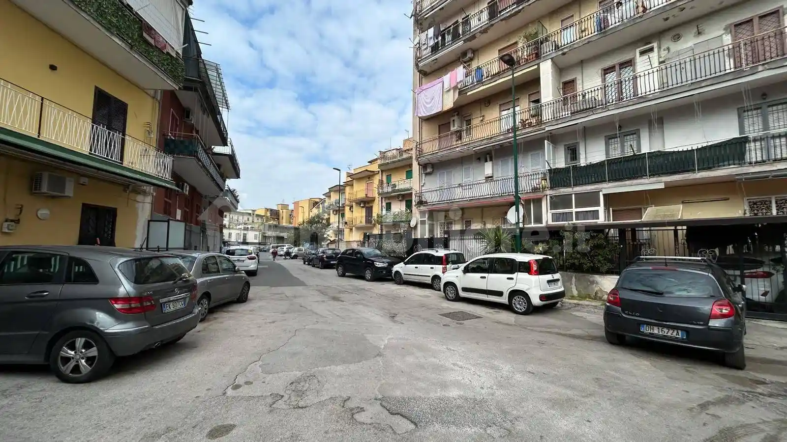 Appartamento in vendita a Napoli