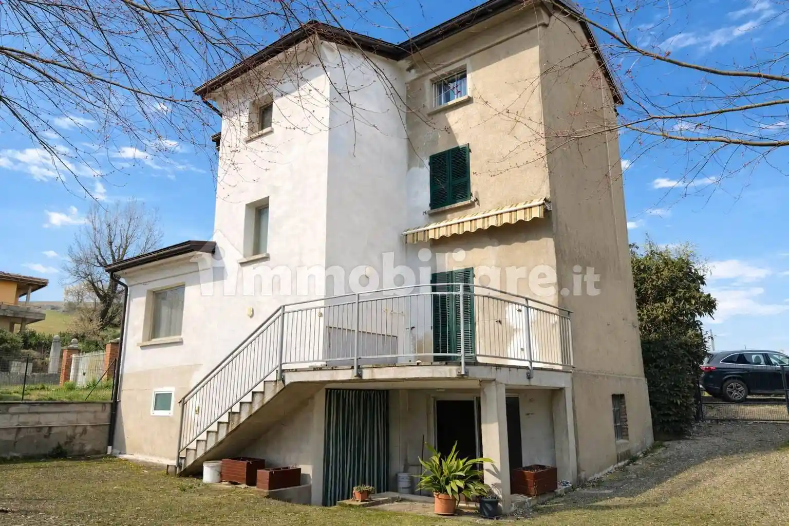 Casa indipendente in vendita a Lugagnano Val d'Arda