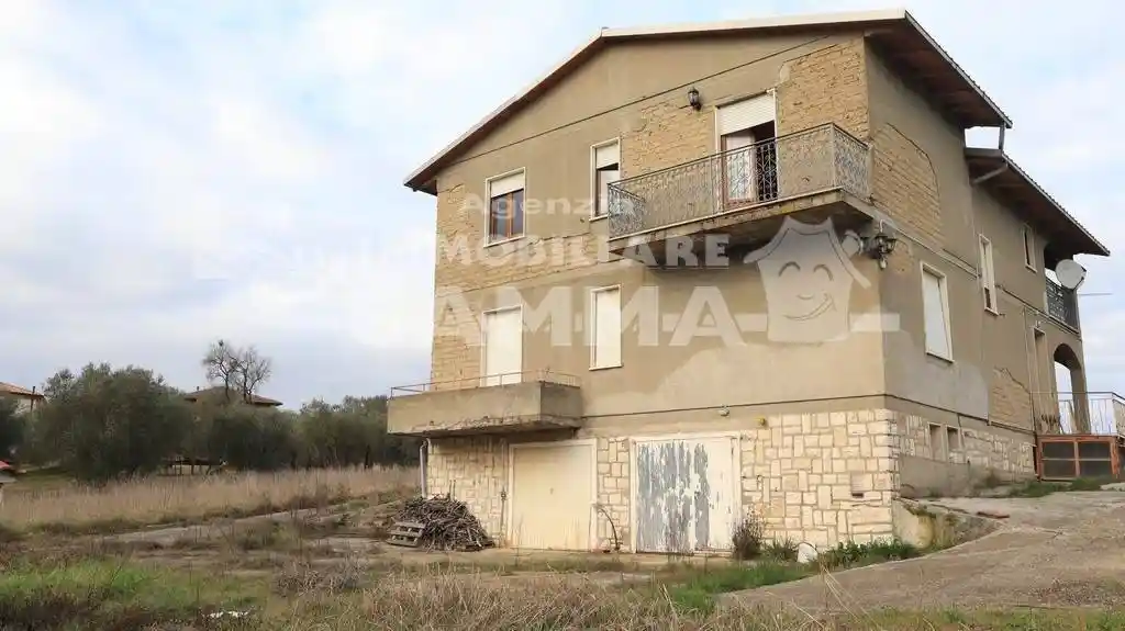 Appartamento in vendita a Montepulciano