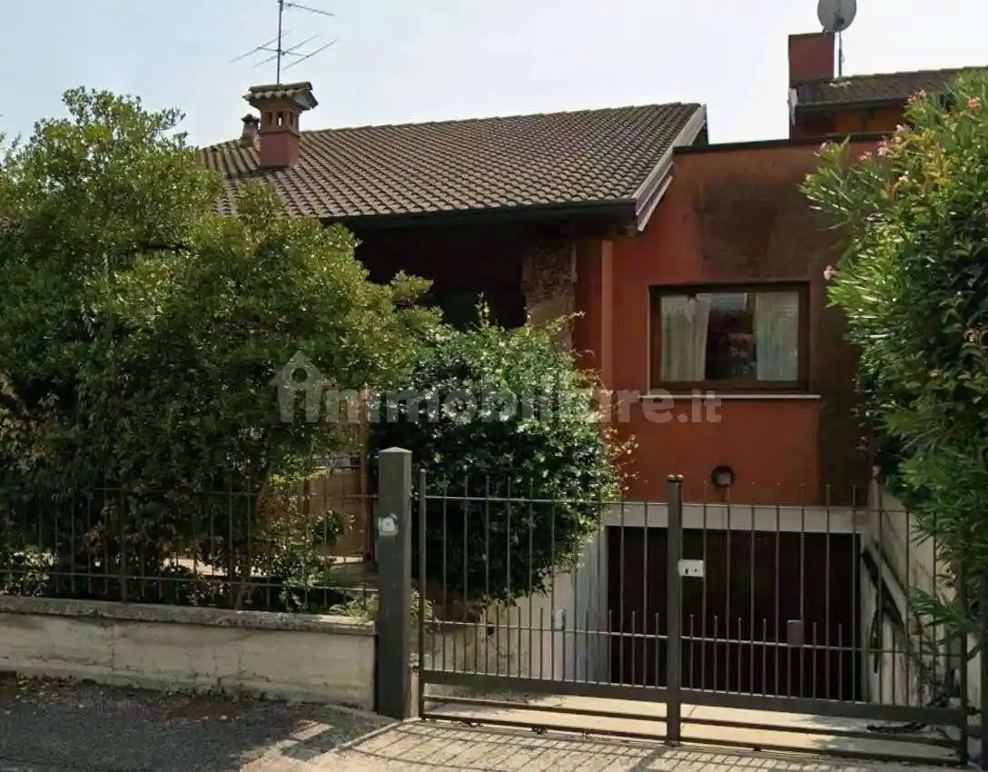 Villa in vendita a San Gervasio Bresciano