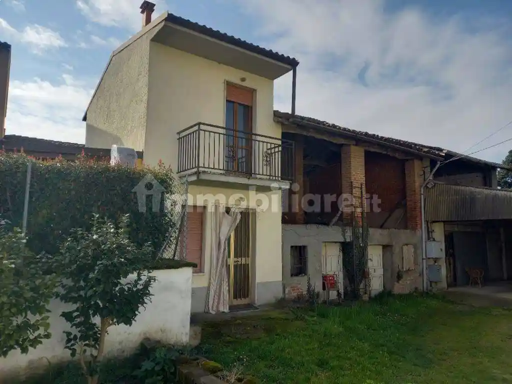 Casa indipendente in vendita a Miradolo Terme