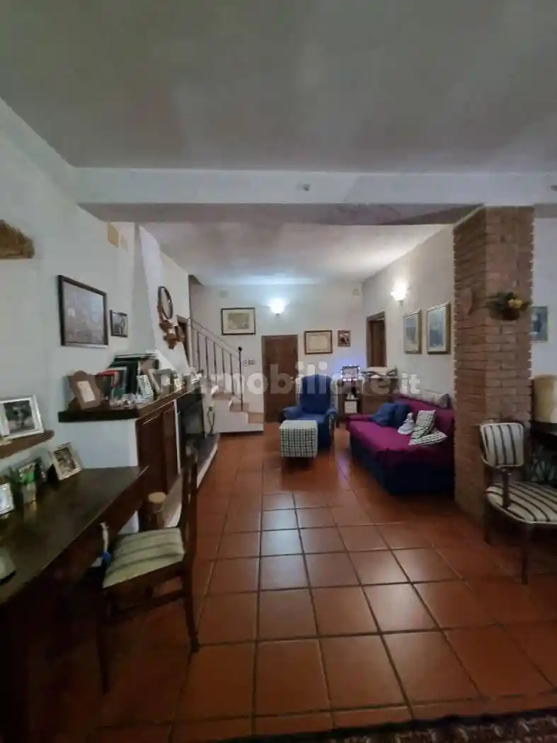 Casa indipendente in vendita a Casole d'Elsa