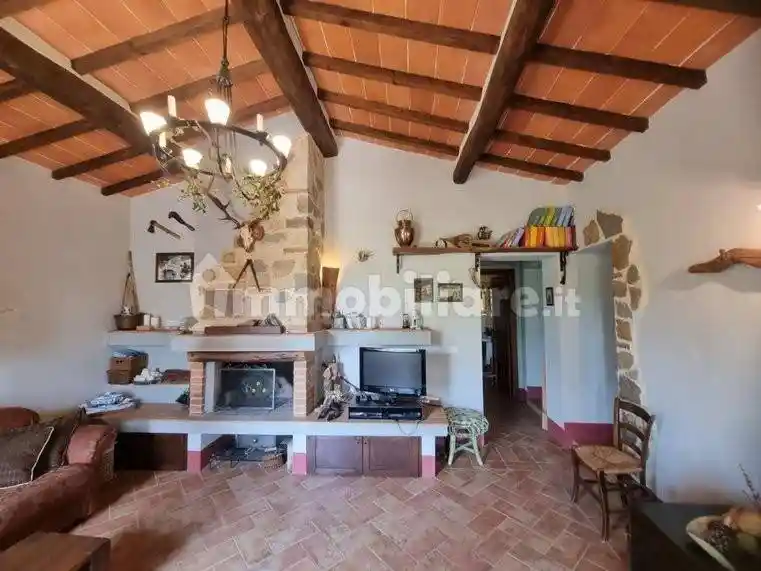 Casa indipendente in vendita a Colle di Val d'Elsa